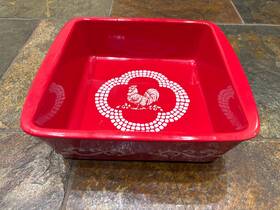471678 Temptations Temp-tations Doodle Doo Red Rooster 8x8 Brownie Casserole Baking Pan Dish 471678 Temptations Temp-tations Doodle Doo Red Rooster 8x8 Brownie Casserole Baking Pan Dish