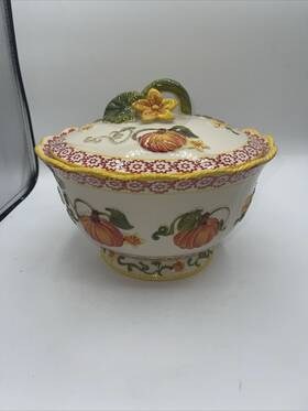 86047 Temptations Pumpkin Fall Harvest Tara Patch 3. Quart Bowl W Lid Rare