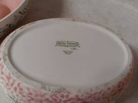 9006 Temptations Temp-tations By Tara Pink Bouquet Egg Shaped Bakeware Casserole Dish