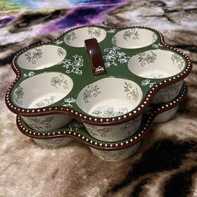 944636 Temptations Two Temp-tations By Tara Green X2 Floral Lace Bakeware Cupcake Muffin Dish
