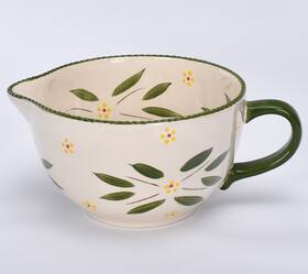 K406675 Temptations Temp-tations Old World 2 Quart Batter Bowl T49239