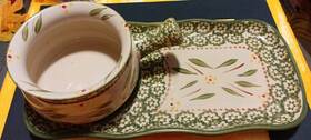 Kfi-730737 Temptations By Tara Old World Green Bakeware Serving Tray/soup Bowl Set Kfi-730737 Temptations By Tara Old World Green Bakeware Serving Tray/soup Bowl Set
