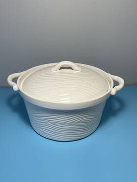 Kfi-xng-254584 Temptations Temp-tations 2.5 Quart Round Baker With Lid Woodland White