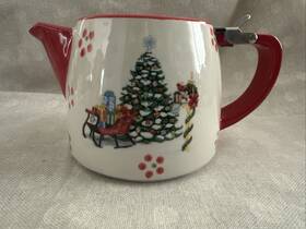Kfi-xng-973793 Temptations Christmas Seasonal Teapot With Strainer Holiday New