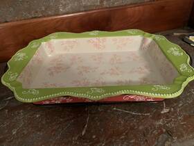 Ppp-hld-811860 Temptations By Tara 2.5 Quart Baking Dish Green/pink/white Floral Lace With Trivet