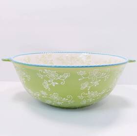 Ppp-hld-814143 Temptations By Tara Ovenware Lime Floral Lace 4 Quart Ceramic Bowl