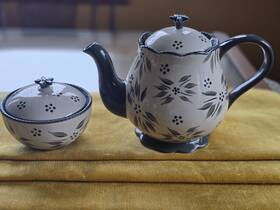 Ppp-sq-304503 Temptations Temp-tations Old World Teapot And Sugar Bowl Set 1.5 Quart Gray Black Floral