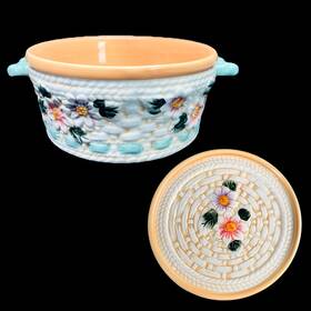 Ppp-sq-785916 Temptations Temp-tations Presentable Ovenware By Tara Ribbons And Rattan 1 Quart Dish Trivet/lid Ppp-sq-785916 Temptations Temp-tations Presentable Ovenware By Tara Ribbons And Rattan 1 Quart Dish Trivet/lid
