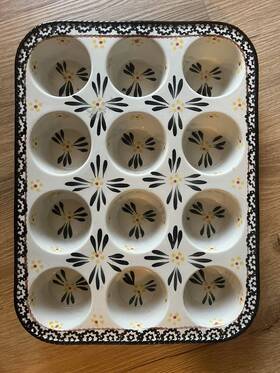 Ppp-sq-921188 Temptations Cupcake Muffin Pan By Tara Old World Blue With Rack