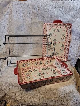 Ppp-yt-737173 Temptations Peppermint Holly 4 Quart Baking Dish W Lid And Wire Rack Retired