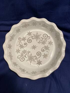 Sw-941611 Temptations 9 Inch Winter Snowflake Baking Fluted Pie Plate Dish