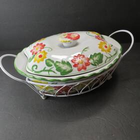 Teq1 Temptations Temp-tations 8x11 Casserole Wire Basket Red Yellow Floral Embroidery Teq1 Temptations Temp-tations 8x11 Casserole Wire Basket Red Yellow Floral Embroidery