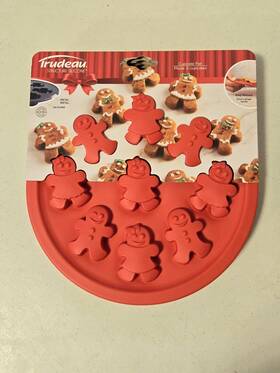 Trudeau 063562646031 New Gingerbread Boy And Girl Silicone Cupcake/cookie Pan By