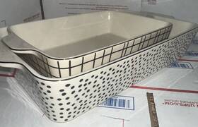 Tt0222 White Thyme And Table-stoneware-rectangular Baker Baking Dish Black White-dot Tt0222 White Thyme And Table-stoneware-rectangular Baker Baking Dish Black White-dot
