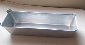 Wilton 070896164995 Aluminum Long Bread Loaf Pan Jumbo 16 Inch X 4 With Legs