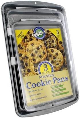 2105-462 Wilton Non-stick Cookie Pans 3 Piece Value Set 2105-462 Wilton Non-stick Cookie Pans 3 Piece Value Set