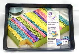 2105-9129 Wilton Treats Made Simply Non-stick Sheet Cake Pan 12 X 18 Inch Grey-3 Layers