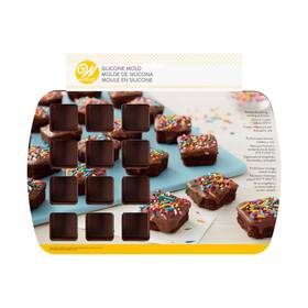 Wilton 781147438160 Bite-size Brownie Squares Silicone Mold 24-cavity