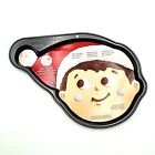 2105-8550 Wilton Giant Cookie Pan The Elf On Shelf Face Shaped 11x7 Inch New 2105-8550 Wilton Giant Cookie Pan The Elf On Shelf Face Shaped 11x7 Inch New