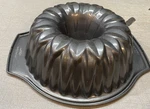 Wilton Fluted Bundt Cake Pan Bake It Better 9.75 X 3.38" Non Stick. Fixed Price $25.00.