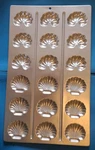 Vintage Wilton 1984 Viennese Classic Pan Mold 18 Cookies Shell Crescent. Fixed Price $10.00.