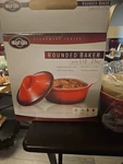 Chef Life Stoneware Series Rounded Baker With Lid 2.5 Qt. Fixed Price $30.00.