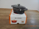 Creuset Signature Cocotte Oval 17CM 1QT Flint Oystercast Iron Enameled Nib. Fixed Price $139.99.