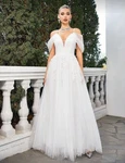 White Off Shoulder Lace Tulle Ball Gown Wedding Dress Veil Bouquet Set. Fixed Price $75.00.
