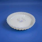 Vtg Arcuisine 10.75" White/floral Glass Baking Tart/flan/quiche/pie Dish France. Fixed Price $17.60.