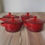 Le Creuset Stoneware Mini Round Cocotte Cerise Of 4 Without Tags No Box. Fixed Price $80.00.