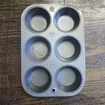 Vtg Ekco Cupcake Small Muffin Tin Pan Kitchen Baking T60 Mid Century Modern. Fixed Price $12.99.
