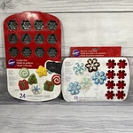 Wilton Christmas Cookie Sheet And Silicone Baking Pan Mold Holiday. Fixed Price $8.75.