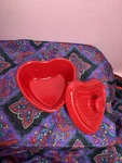 Mini 4IN Staub La Cocotte Heart-shaped Ceramic Casserole With Lid Repaired. Fixed Price $15.00.