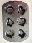 Wilton Ghost Pumpkin Halloween 6 Muffin Cupcake Baking Pan Non-stick. Fixed Price $15.99.