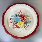 The Pioneer Woman Sweet Rose Scalloped Edge 9" Pie Plate Baking Dish Stoneware. Fixed Price $32.95.