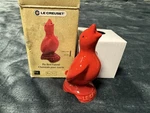 Le Creuset Pie Bird Funnel 3-1/2" Red Cardinal Ceramic Baking. Fixed Price $18.00.