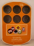 Wilton Halloween 12 Cavity Pan. 3D Cookies! Brand New. Fixed Price $5.00.