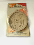 Nos Wilton Stoneware Pumpkin Cookie Mold 1997 Gift Baker. Fixed Price $14.99.