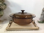 Corningware Vision Amber 2.5 Qt Ribbed Casserole Dish With Lid V-33B & V-33C. Fixed Price $23.70.