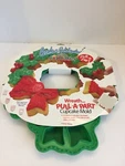 Create Celebrate With Cupcakes Wreath Pull-a-part Mold Christmas New!. Fixed Price $12.90.