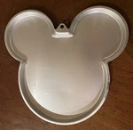 Disney Wilton 1998 Mickey Mouse Head Ears Cookie Cake Baking Pan Mold 2105-6210. Fixed Price $9.99.