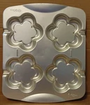 Wilton Blossom Cookie Pop Pan 2105-0539 Makes 4 Per Batch. Fixed Price $9.99.