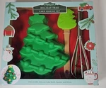 Handstand Kitchen Holiday Christmas Tree Cake Bake Set Multicolored 3 Pc New. Fixed Price $8.55.