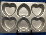 Wilton 1970'S Heart Shaped Pan 508-1104, Six Molds For Treats. Fixed Price $9.99.