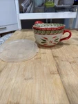 Temp-tations By Tara Soup Mug & Lid 22 Oz. Old World Green Red Temptations. Fixed Price $21.00.