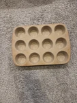 Pampered Chef Family Heritage Classic Cupcake Stoneware Pan. Fixed Price $27.99.