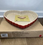 "cerise" Le Creuset 11.5" Fluted Heart-shaped Tart Shallow Baking Dish Quiche. Fixed Price $95.99.