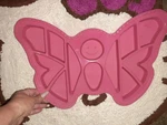 Pull Apart Cupcake Silicone Pink Mold Large Create Celebrate Butterfly. Fixed Price $8.95.