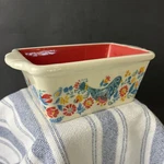Pioneer Woman Mazie Bird Mini Loaf Pan Stoneware Floral Red. Fixed Price $9.00.