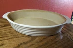 Pampered Chef Stoneware 9.5"X6" Oval Casserole/baking Dish #060103. Fixed Price $11.00.